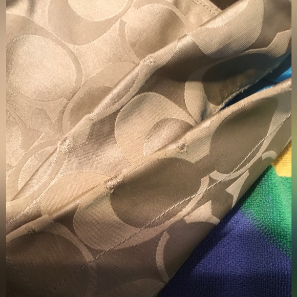 Coach Poppy Signature Large Tote Shoulder Handbag - Picture 8 of 15